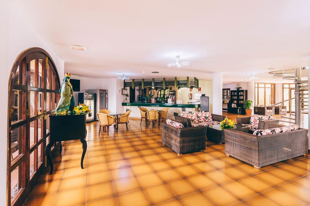 Royal Park Albatros Club 25