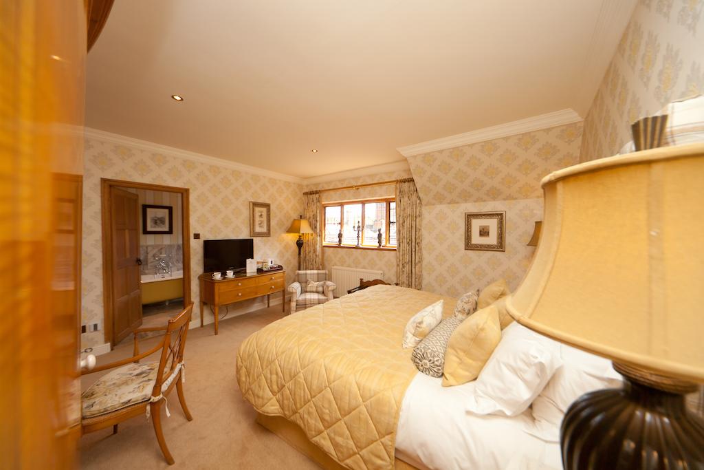 Hever Golf & Country Club 18