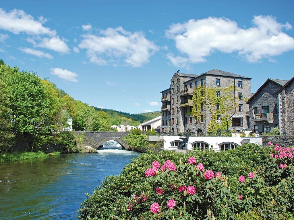 Whitewater Hotel & Leisure Club 2