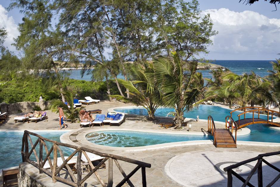 Aquarius Beach Resort 52