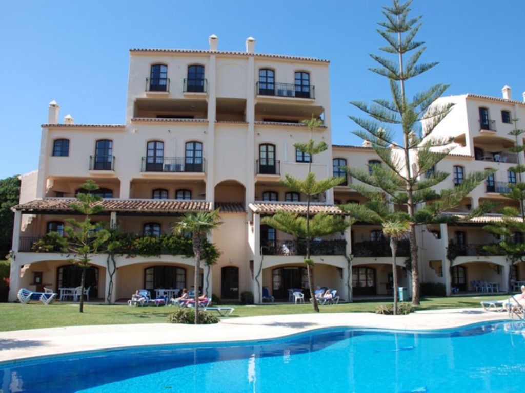 Marbesa Club t 1