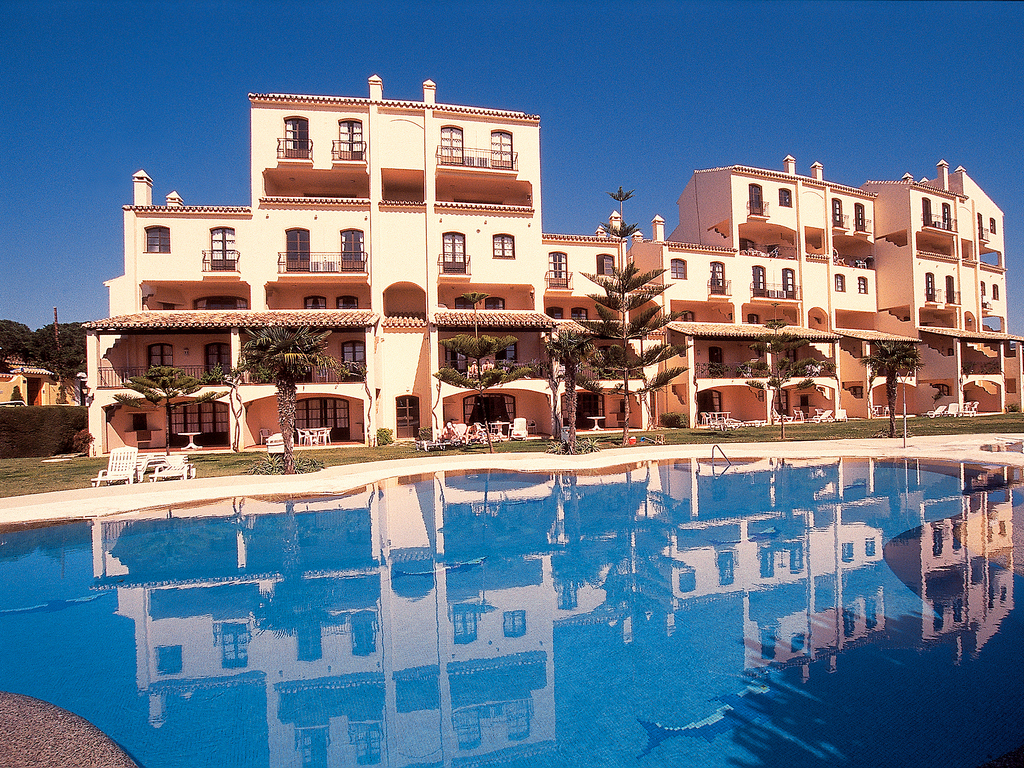 Marbesa Club t 2