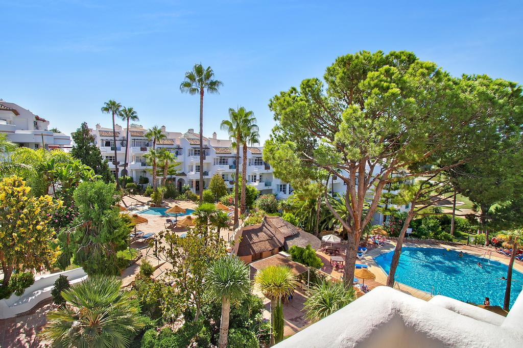 Matchroom Country Club Resort 1