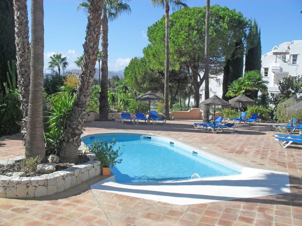 Matchroom Country Club Resort 21