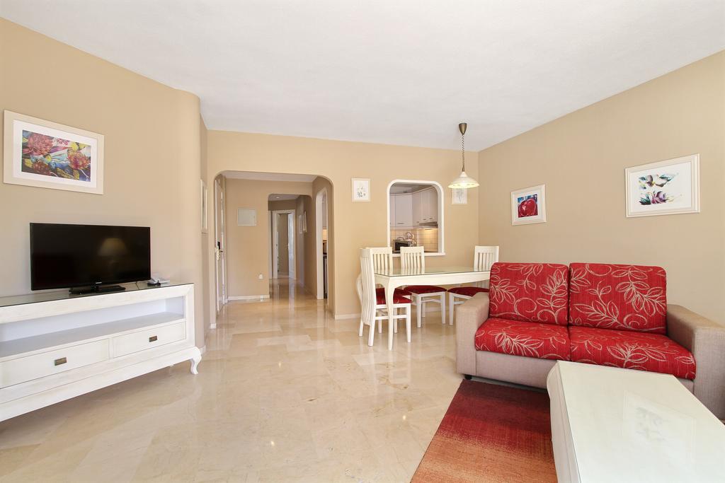 Matchroom Country Club Resort 7