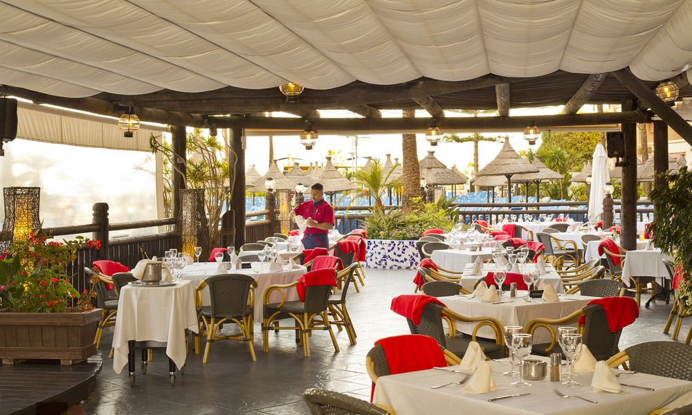 Sunset Beach Club 12 2