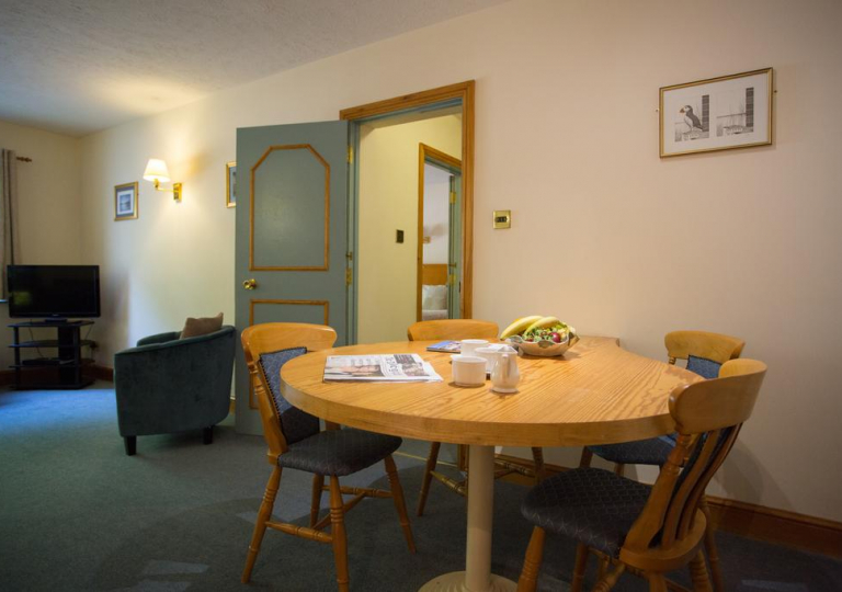 Passage House Club 27