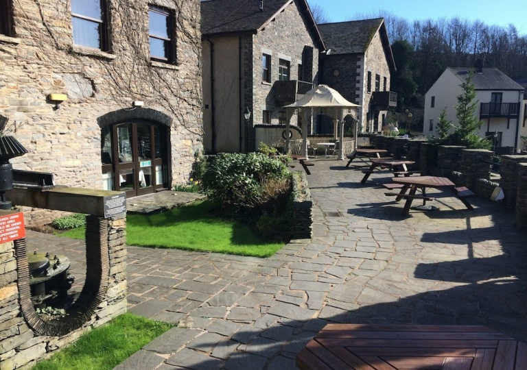 Whitewater Hotel & Leisure Club 5