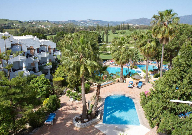 Matchroom Country Club Resort 6