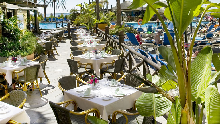 Sunset Beach Club 12 3