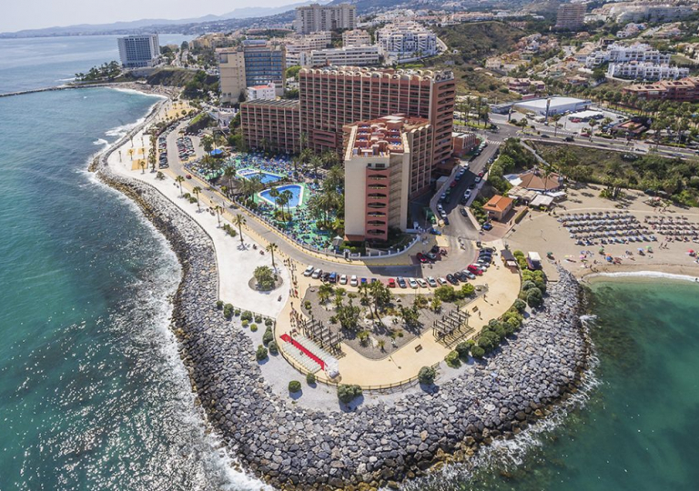 Sunset Beach Club 22