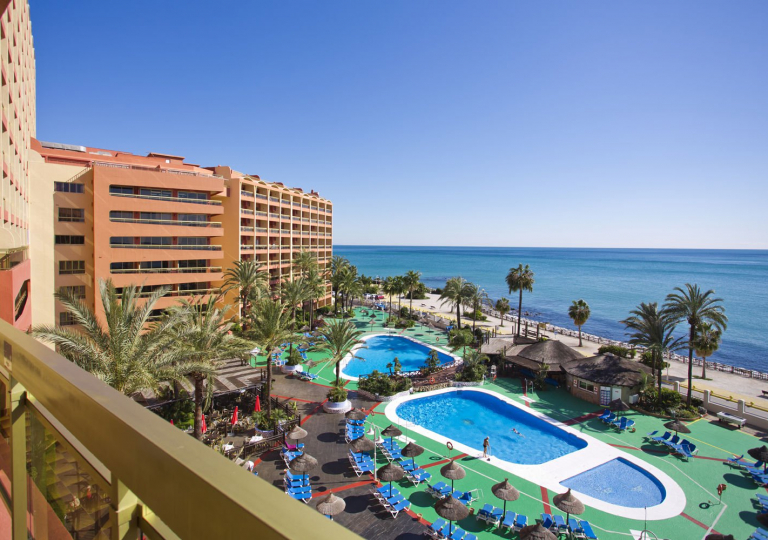 Sunset Beach Club